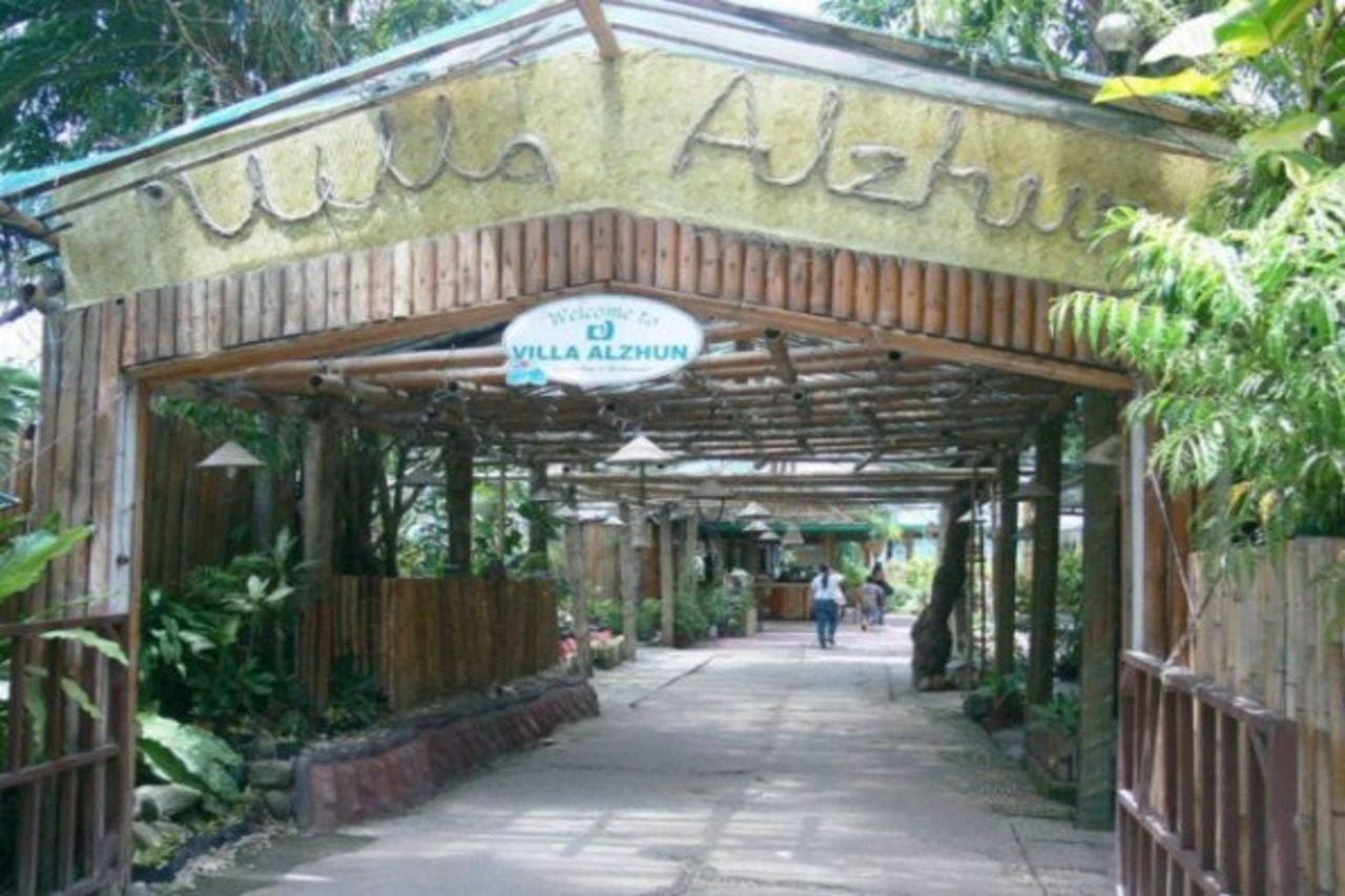 Villa Alzhun Tourist Inn And Restaurant Città di Tagbilaran Esterno foto