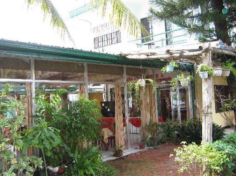 Villa Alzhun Tourist Inn And Restaurant Città di Tagbilaran Esterno foto