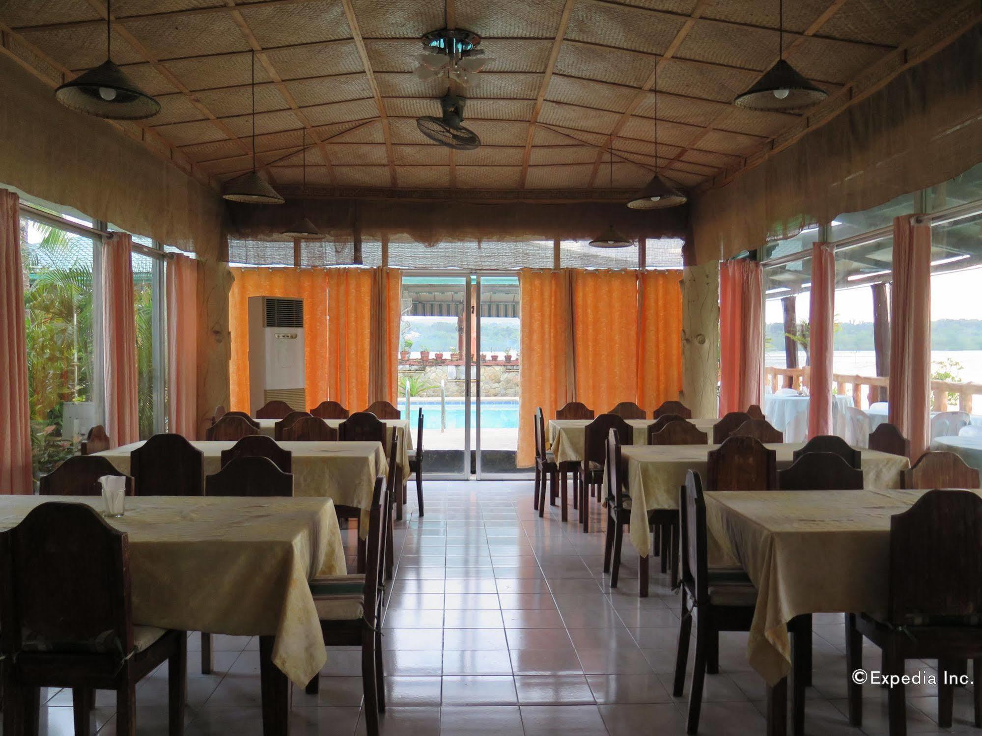 Villa Alzhun Tourist Inn And Restaurant Città di Tagbilaran Esterno foto